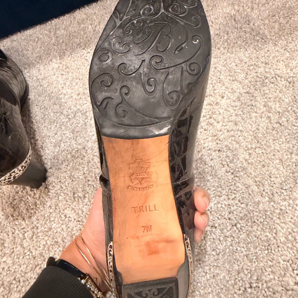 Brighton Thrill Black Crocodile Pattern Heeled Bo… - image 4